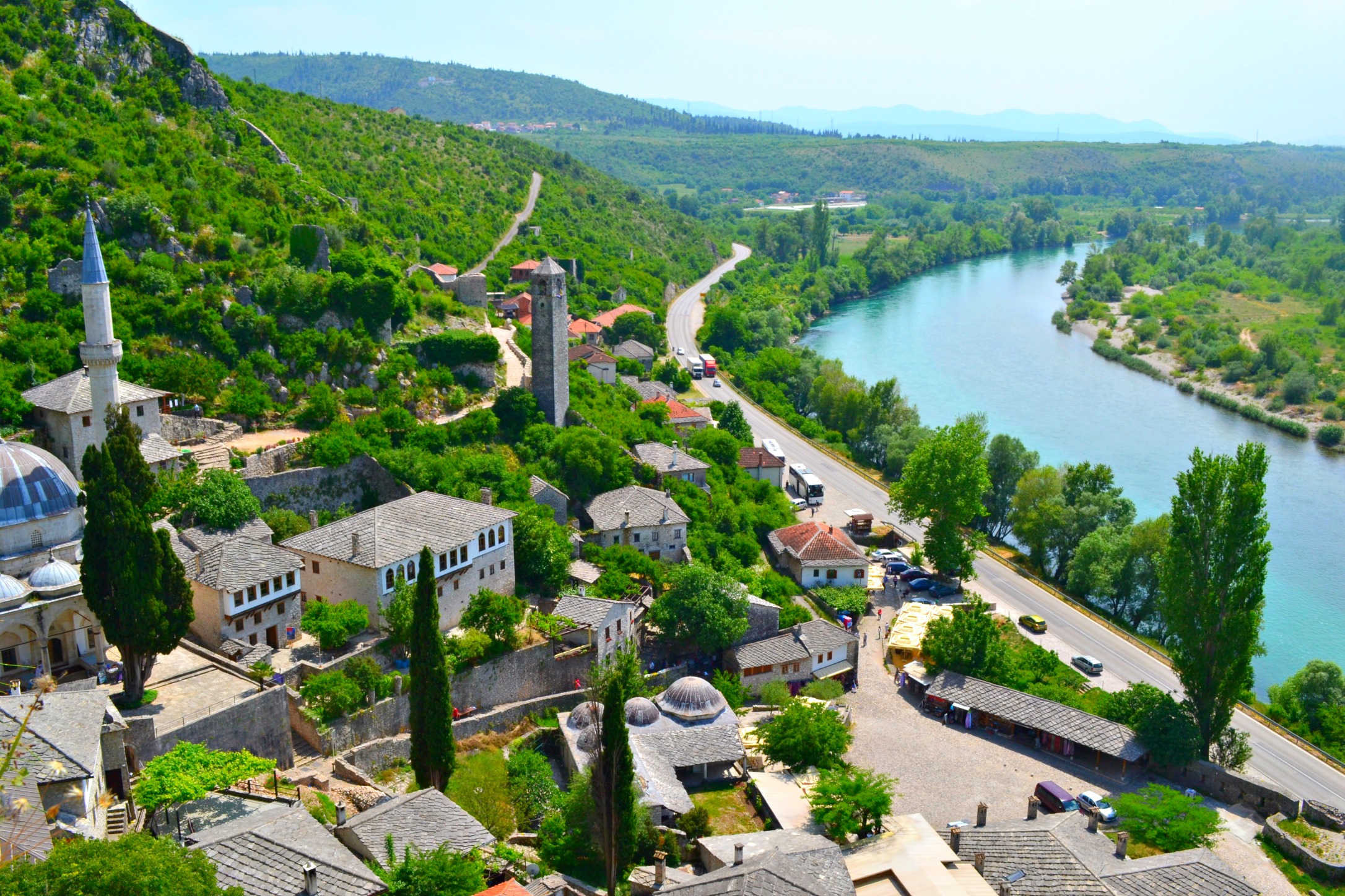 Sightseeing stop in Počitelj (Pocitelj), Bosnia-Herzegovina for your private car transfer Meljine > Mostar | Monterrasol Transfers