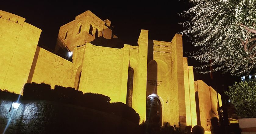 Sightseeing stop in Krujë (Kruje), Albania for your private car transfer Ohrid > Perast | Monterrasol Transfers